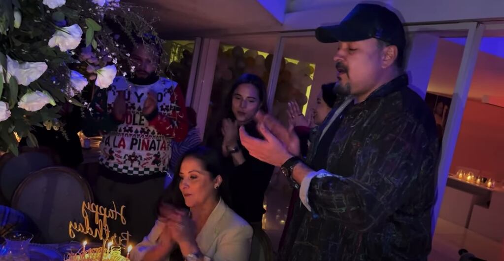Pepe Aguilar celebró con amor el cumpleaños de su esposa Aneliz Álvarez